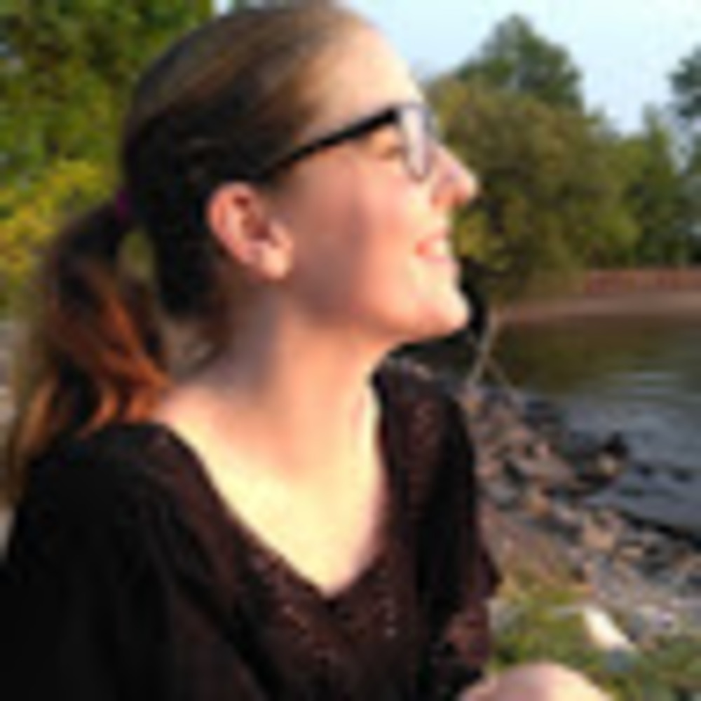 Meet your Posher, Liz